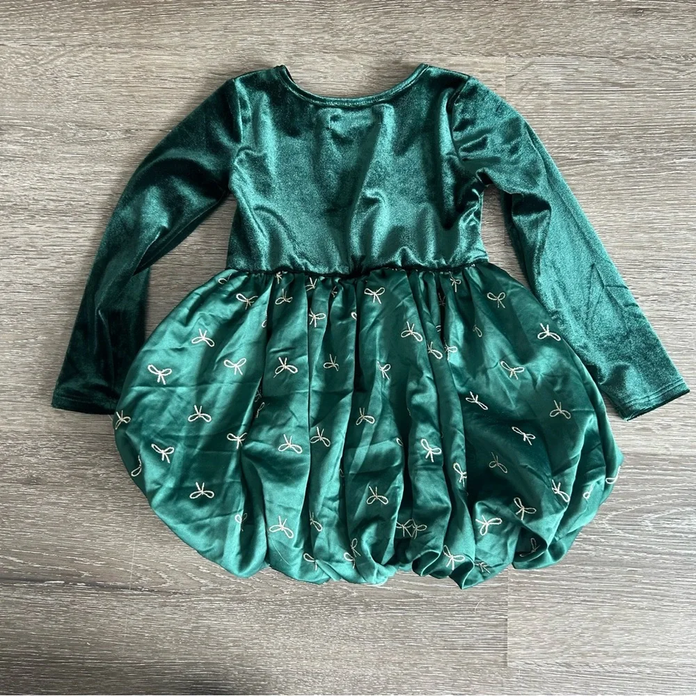 NWT Kids Girls 2T Green Velvety Christmas Holiday Bow Long Sleeve Dress
